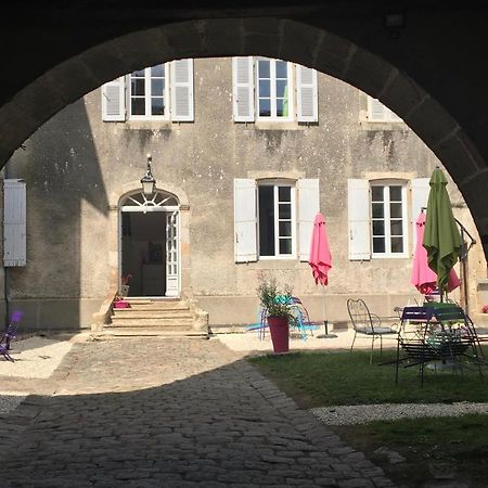 Un Dimanche Chez Julie Chambre Celestine Партене Екстериор снимка